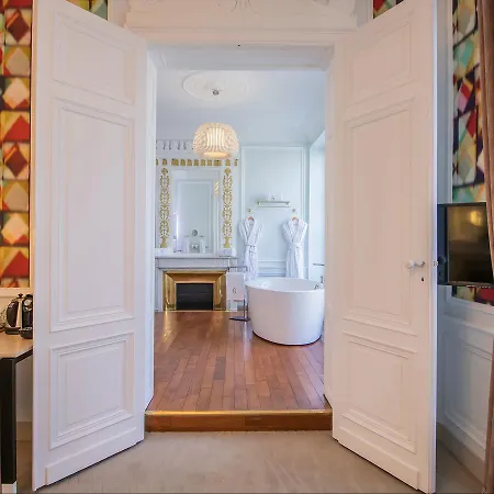 Des Quinconces Centre 5*