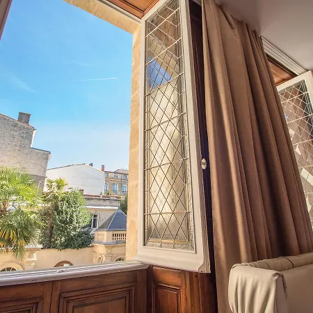 Des Quinconces Centre 5*