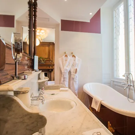 Des Quinconces Centre