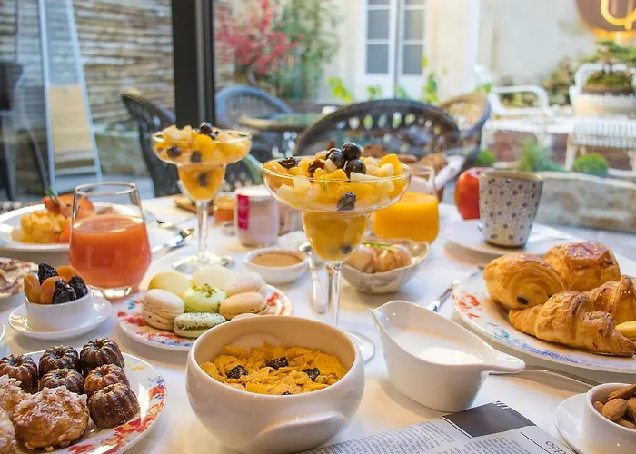 Des Quinconces Centre فندق