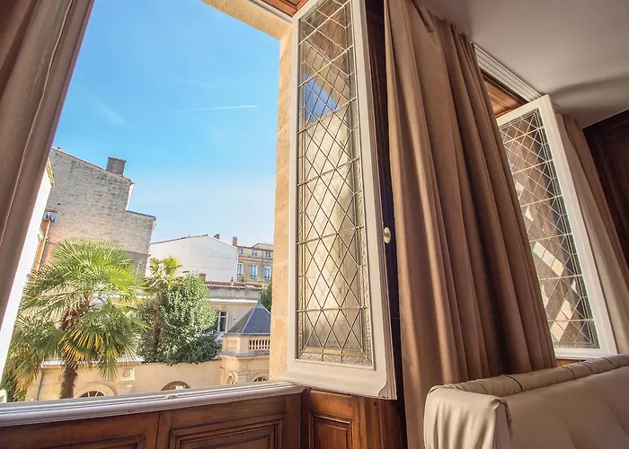 Des Quinconces Centre 5*