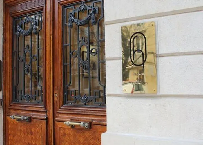 Des Quinconces Centre 5*