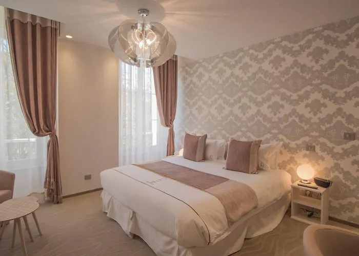 Des Quinconces Centre بوردو