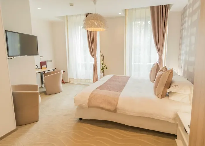 Des Quinconces Centre 5*