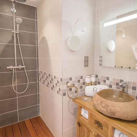 Des Quinconces Centre בורדו