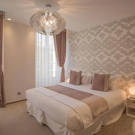 Des Quinconces Centre בורדו