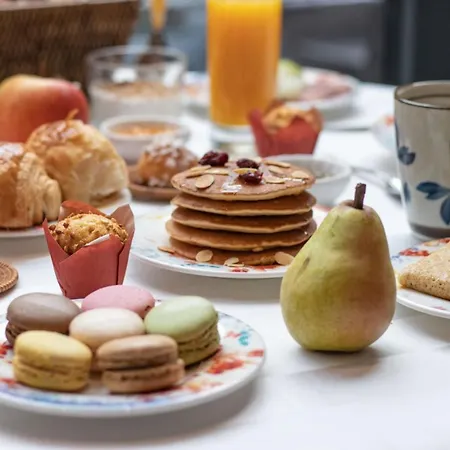 Des Quinconces Centre מלון 5*