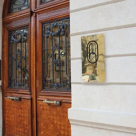 Des Quinconces Centre 5*